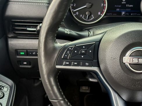 Used 2025 Nissan Sentra SV w/ All-Weather Package FWD image 18