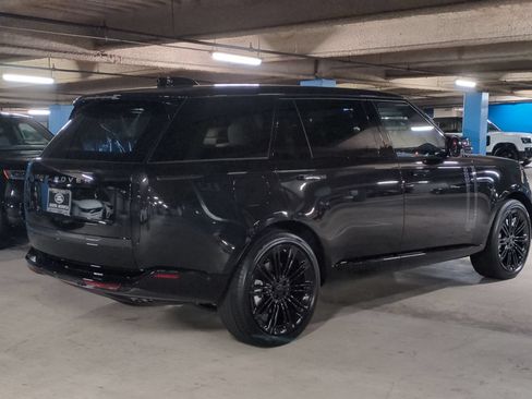 New 2026 Land Rover Range Rover Long Wheelbase SE AWD/4WD image 5
