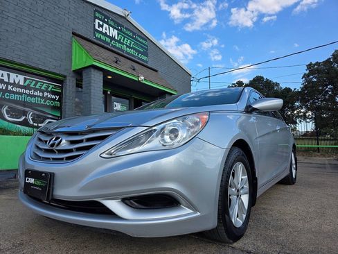 Used 2013 Hyundai Sonata GLS FWD image 3