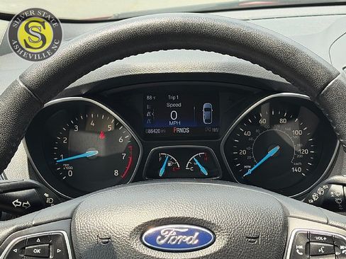 Used 2018 Ford Escape SEL FWD image 27