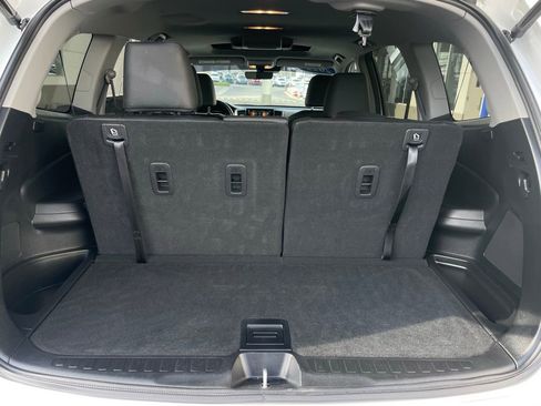 Certified 2022 Honda Pilot Touring image 43