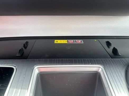 New 2026 Toyota Sienna XLE FWD image 14