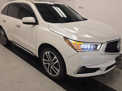 Used 2017 Acura MDX FWD w/ Advance Package image 3