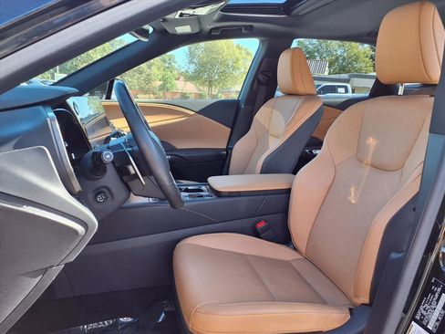 Used 2024 Lexus RX 350 Premium w/ Accessory Package (Z1) image 16