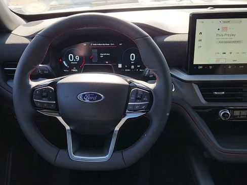 New 2025 Ford Explorer ST-Line image 12