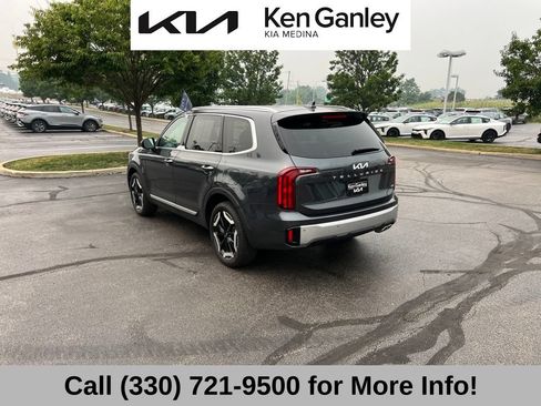 Certified 2024 Kia Telluride S w/ S Sunroof Package AWD/4WD image 15