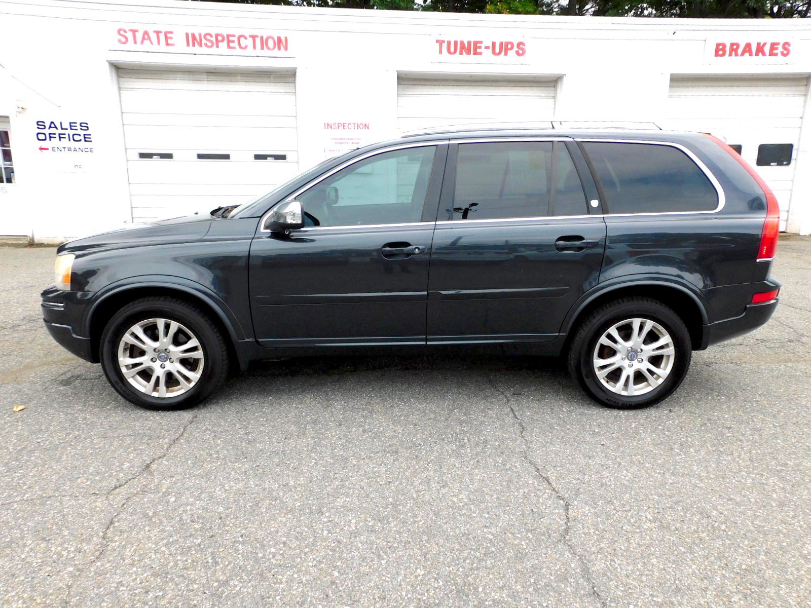 Used 2014 Volvo XC90 3.2 AWD/4WD image 2