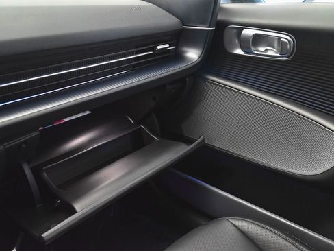 Used 2024 Hyundai Ioniq 6 SEL image 14