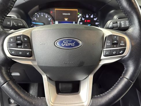 Certified 2022 Ford Explorer Limited image 15