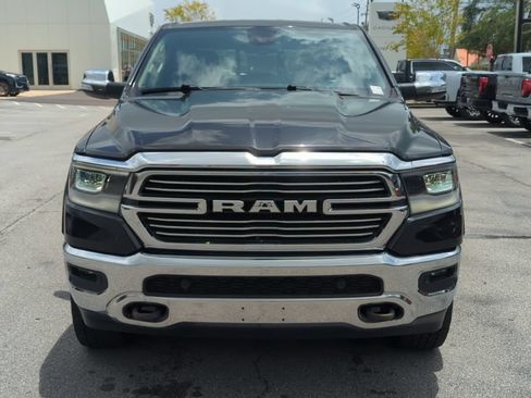 Used 2019 RAM 1500 Laramie AWD/4WD image 9