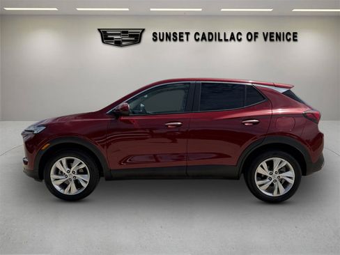 Used 2024 Buick Encore GX Preferred w/ Comfort Package AWD/4WD image 6