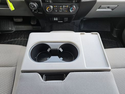 Used 2018 Ford F150 XLT w/ Equipment Group 302A Luxury AWD/4WD image 12