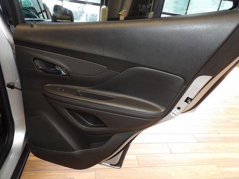 Used 2019 Buick Encore Preferred AWD/4WD image 15