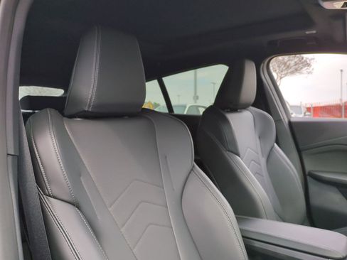 Used 2025 BMW X2 xDrive28i image 32