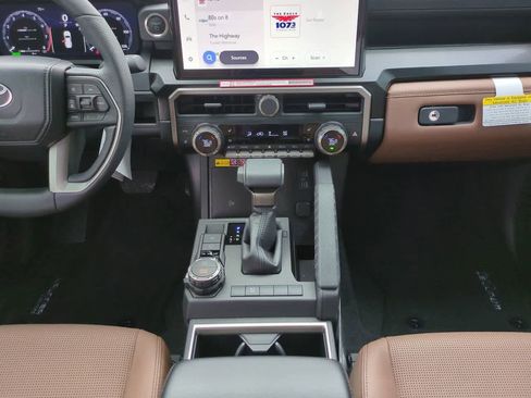 New 2026 Toyota 4Runner Limited image 18