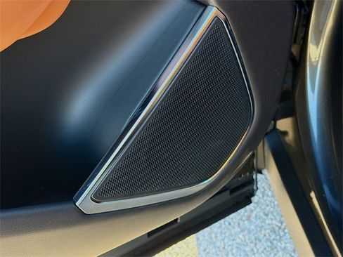 Used 2023 Jaguar F-PACE R-Dynamic S image 23