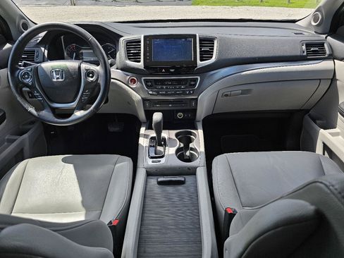 Used 2018 Honda Pilot EX-L image 41