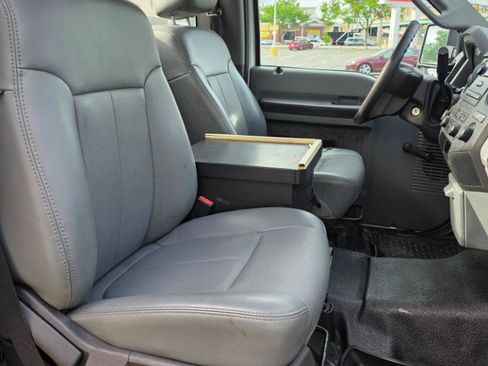 Used 2011 Ford F250 XL RWD image 10
