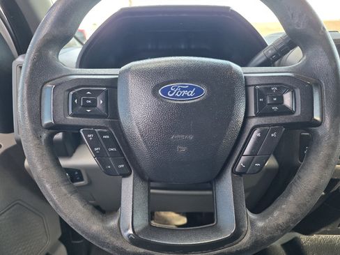 Used 2022 Ford F250 XL w/ Power Equipment Group image 22