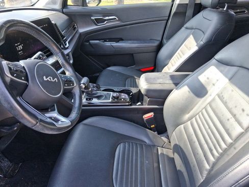 Used 2023 Kia Sportage SX image 10