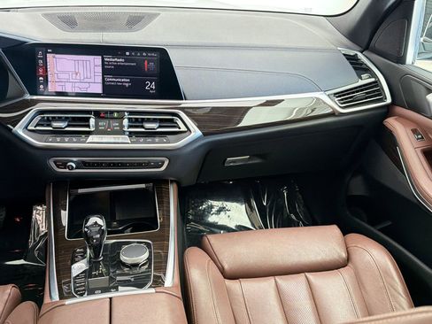 Used 2019 BMW X5 xDrive40i w/ Premium Package 2 AWD/4WD image 29