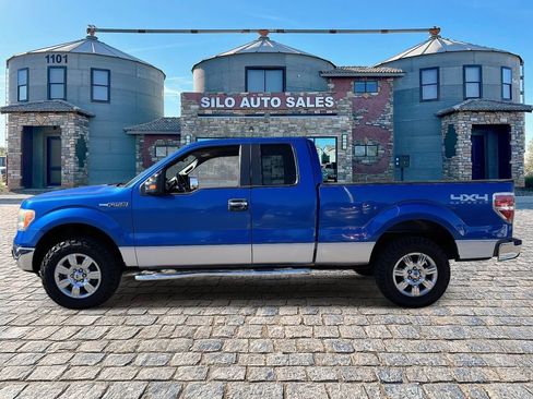 Used 2012 Ford F150 XLT w/ XLT Chrome Pkg image 2