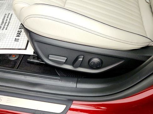 Used 2025 Genesis G70 2.5T w/ Sport Prestige Package image 12