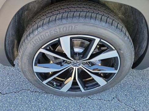 New 2026 Volkswagen Atlas SEL Premium R-Line AWD/4WD image 7