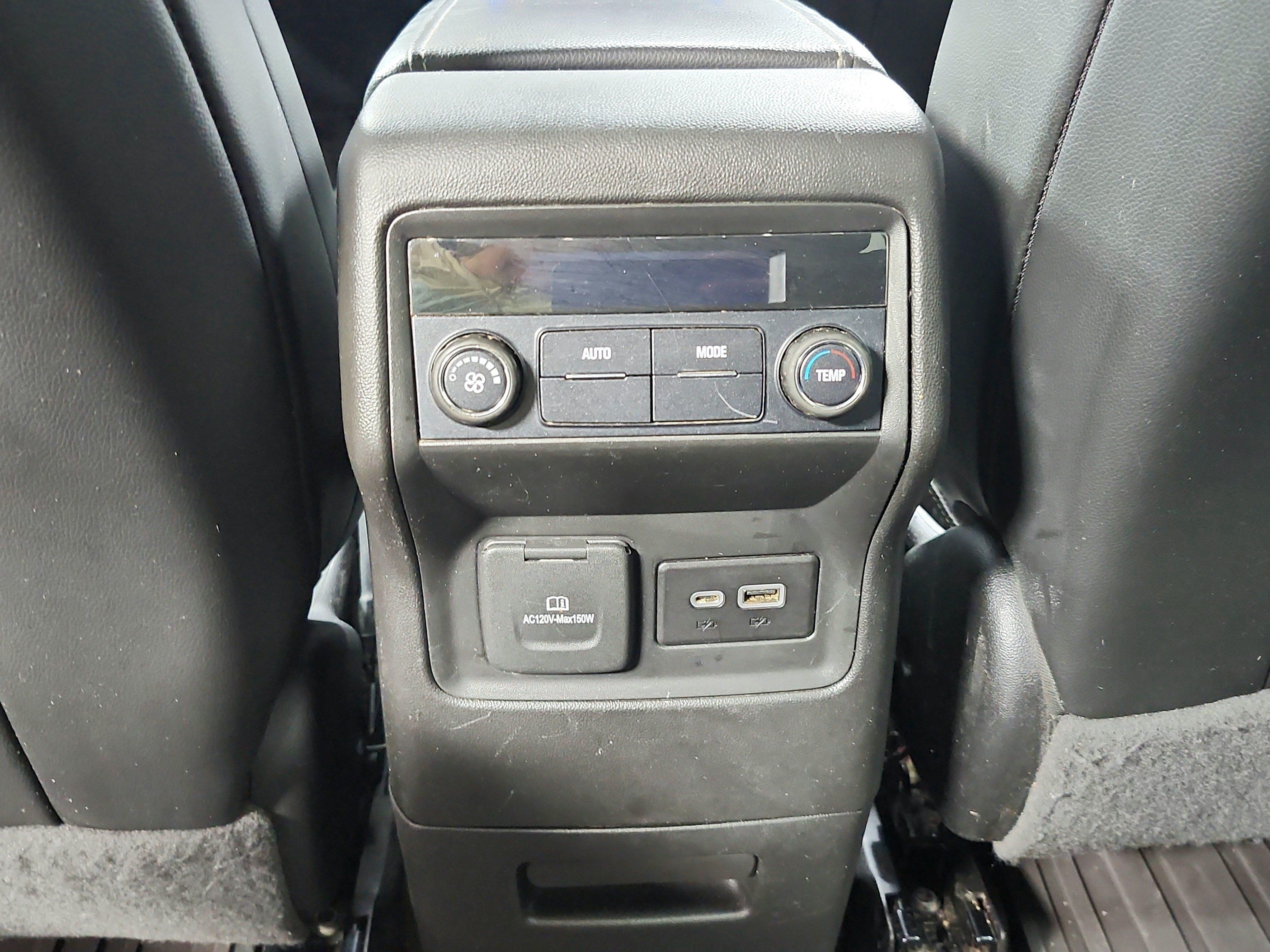 Used 2020 GMC Acadia SLT w/ LPO, Black Accent Package FWD image 38