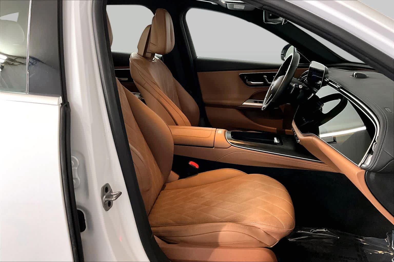 Used 2024 Mercedes-Benz E 450 4MATIC All-Terrain Wagon image 8