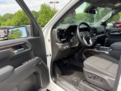 Used 2026 GMC Sierra 1500 Elevation w/ Preferred Package AWD/4WD image 14