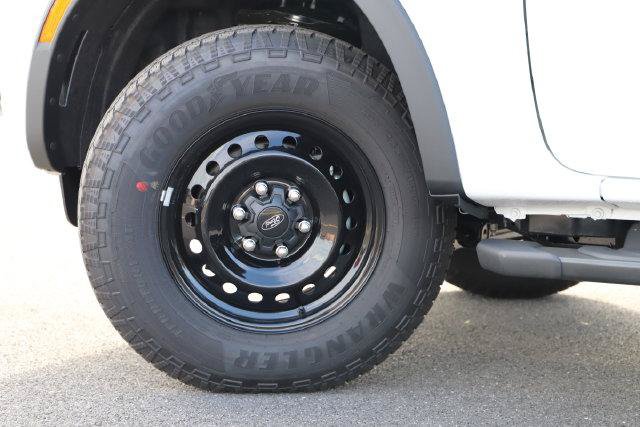 New 2026 Ford Ranger XL w/ FX4 Off-Road Package AWD/4WD image 2