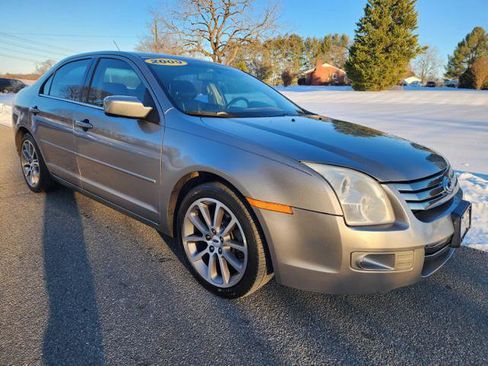 Used 2009 Ford Fusion SEL image 4