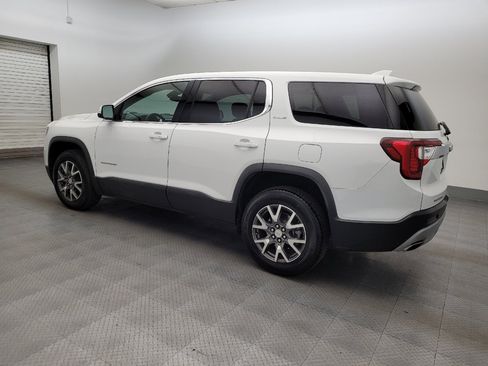 Used 2022 GMC Acadia SLE FWD image 3