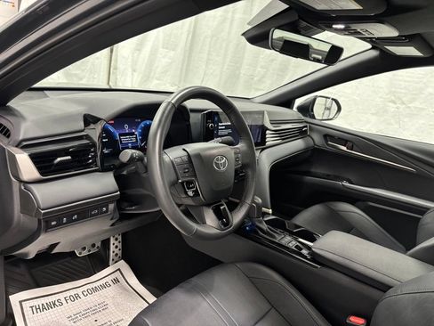 Used 2026 Toyota Camry XSE FWD image 15