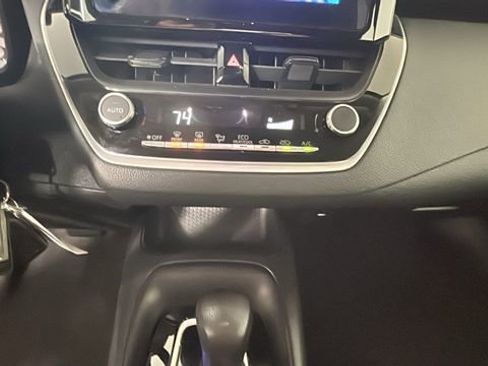 Used 2023 Toyota Corolla LE FWD image 22