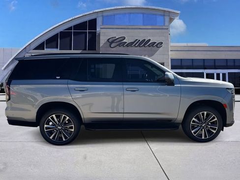 Used 2023 Cadillac Escalade Sport w/ LPO, ONYX Package image 4