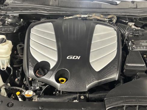 Used 2015 Kia Cadenza Limited FWD image 40