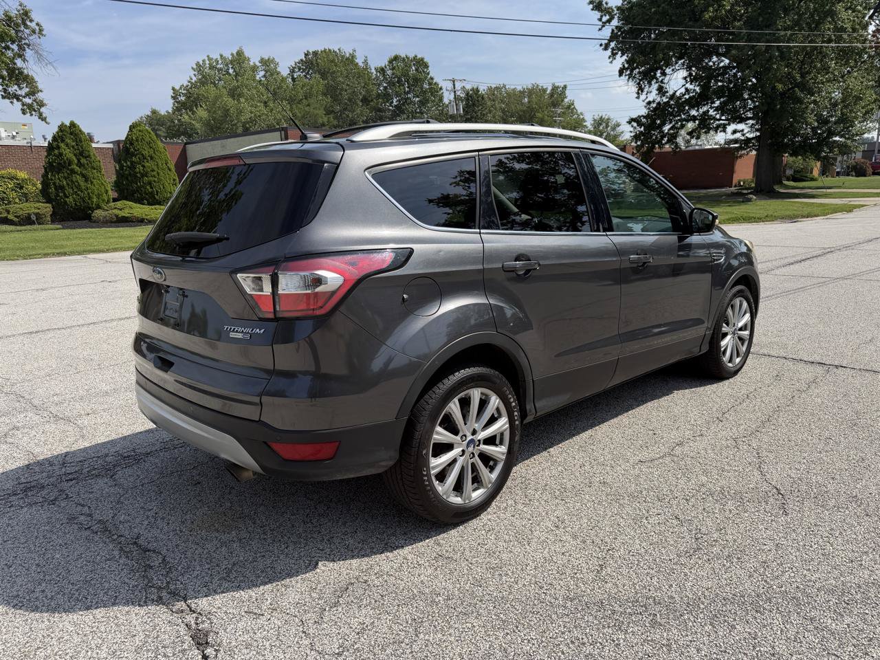 Used 2017 Ford Escape Titanium AWD/4WD image 5