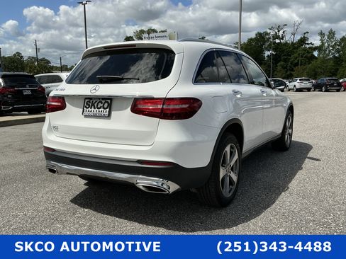 Used 2019 Mercedes-Benz GLC 300 image 5