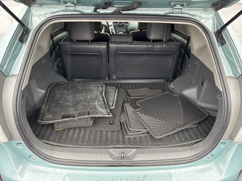 Used 2014 Toyota Prius V Three image 25