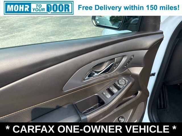 Used 2021 Chevrolet Traverse Premier w/ Redline Edition AWD/4WD image 13