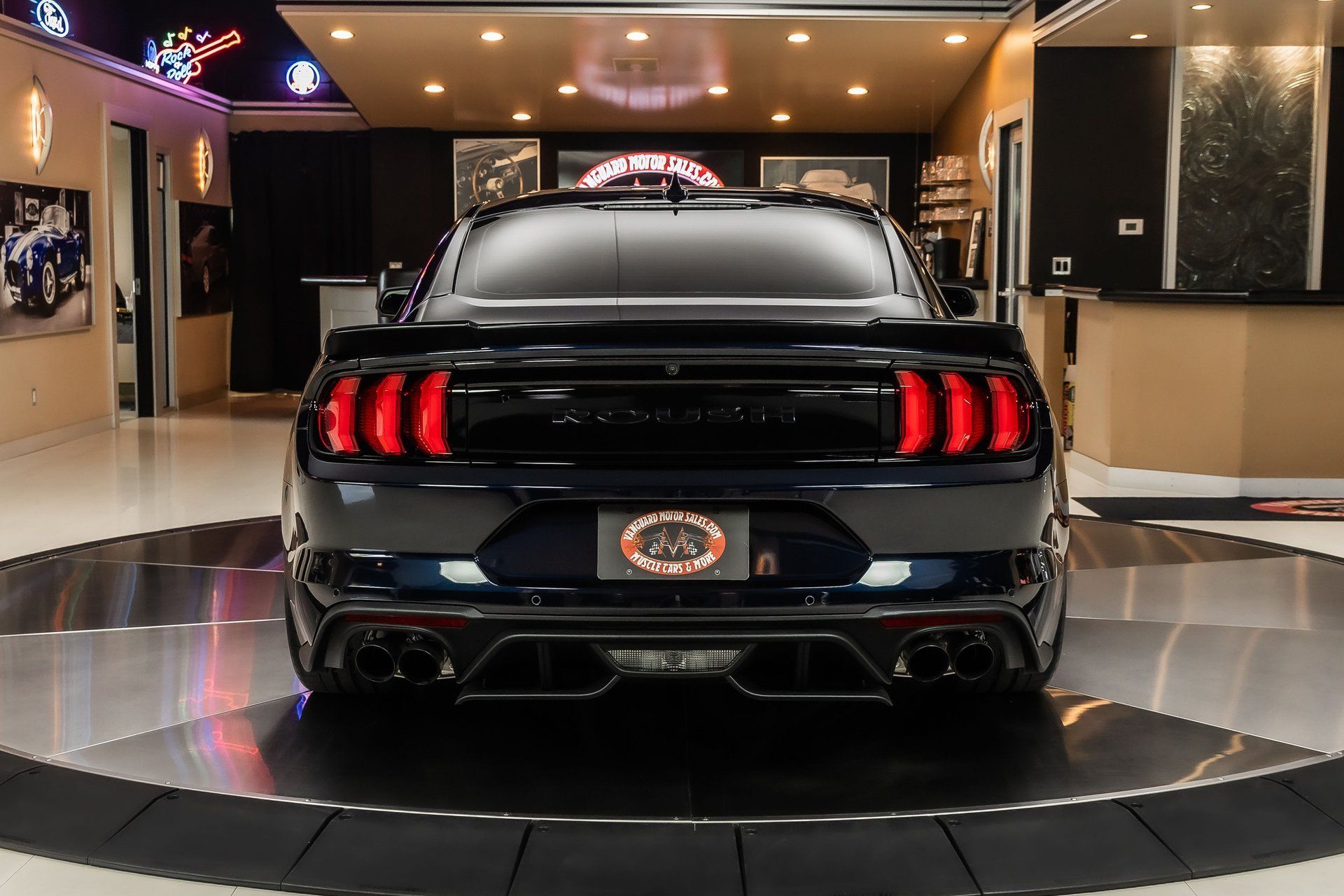 Used 2021 Ford Mustang GT Premium w/ GT Performance Package RWD image 14