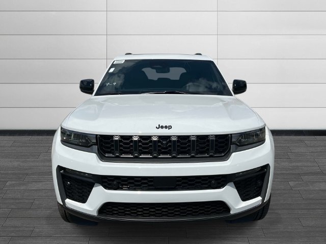 New 2026 Jeep Grand Cherokee Limited AWD/4WD image 9