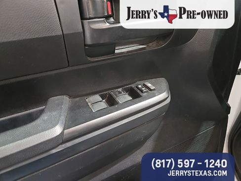 Used 2019 Toyota Tundra SR image 11