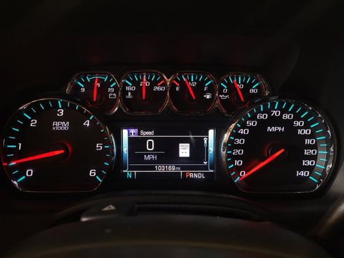 Used 2017 GMC Yukon SLT w/ Premium Edition RWD image 23