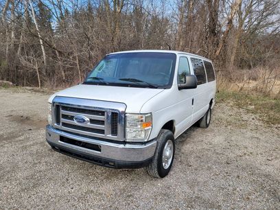 Used 2013 Ford E-350 and Econoline 350 XLT