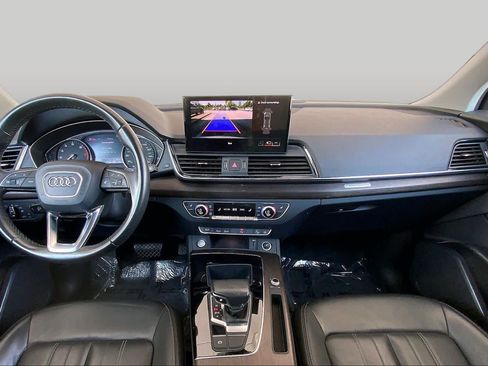 Used 2023 Audi Q5 2.0T Premium w/ Convenience Package AWD/4WD image 16
