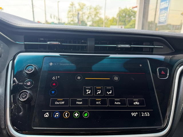 Used 2023 Chevrolet Bolt LT FWD image 22