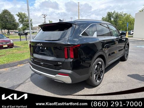 New 2026 Kia Sorento EX w/ EX Premium Package AWD/4WD image 8